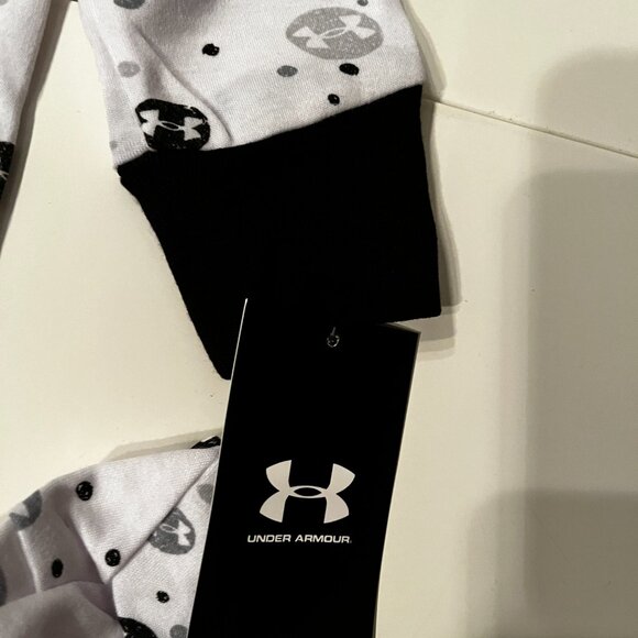 Under Armour Newborn Girls Footed Pajamas / Coveralls (3-6 Months) (new) - Picture 7 of 11